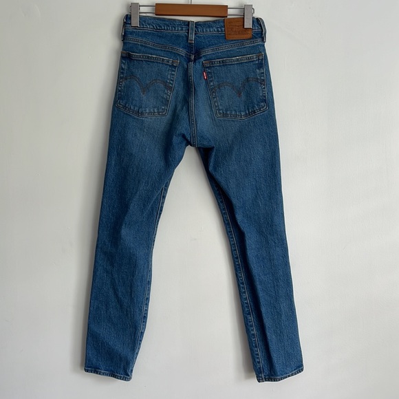 Levi’s Wedgie Jeans - Picture 5 of 11